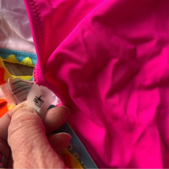 Popvil neon pink one-piece swimsuit with a deep V-neck and multi-color trim Med - Picture 4 of 5